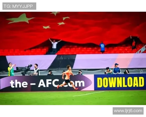 足球巨星披上祖国战袍展现荣耀时刻引发球迷热烈反响